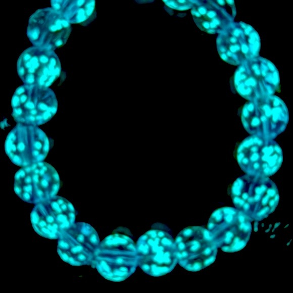Handmade Glow-In-The-Dark Mermaid Charm Bracelet with Speckled Glass Beads! - Picture 9 of 9
